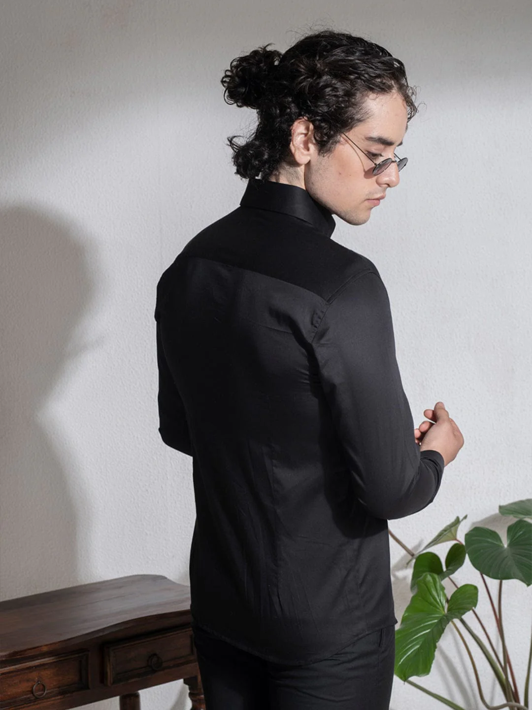 Abkasa Men Black Collar Shirt - Image 5