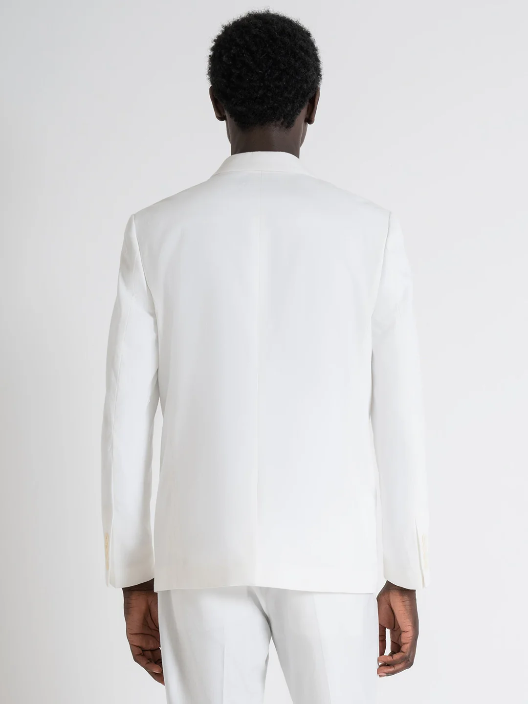 Antony Morato Men Off White Solid Notched Lapel Collar Full Sleeves Blazer - Image 2