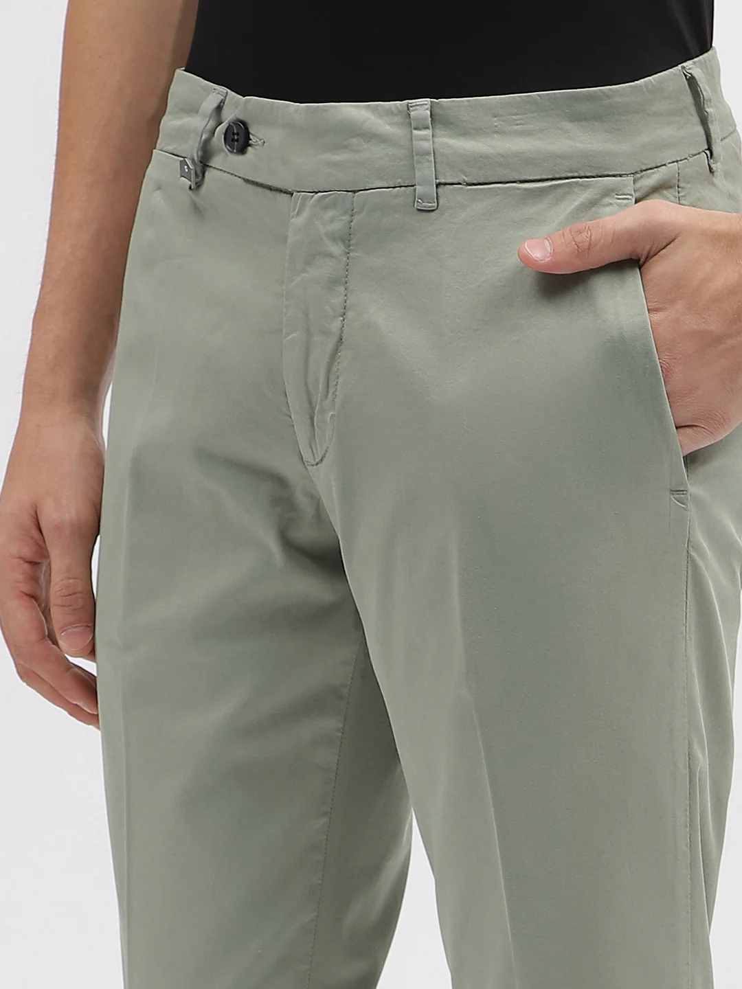 Antony Morato Men Green Solid Skinny Fit Mid-Rise Trouser - Image 3