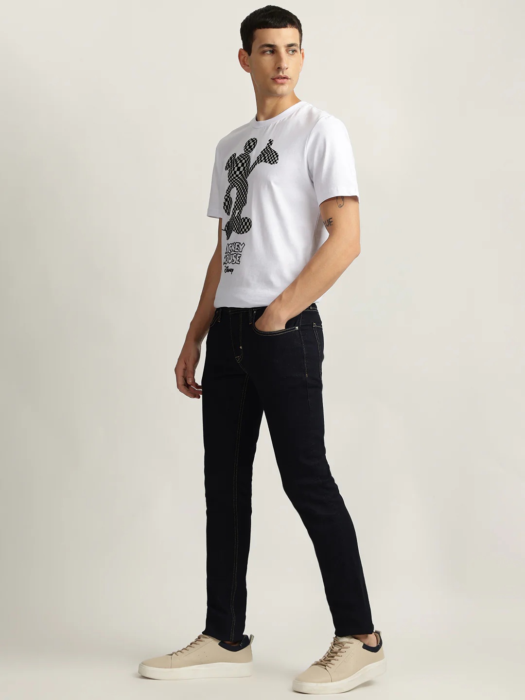 Antony Morato Men Solid Mid-Rise Jeans - Image 6