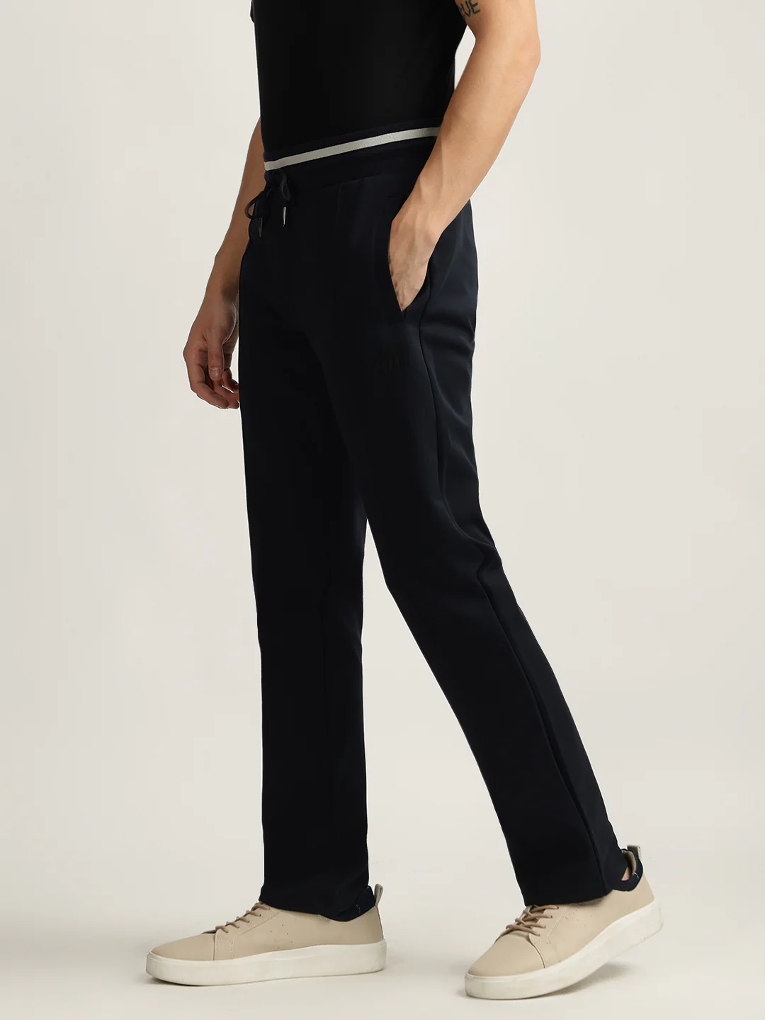Antony Morato Men Solid Mid-Rise Sweatpant - Image 2