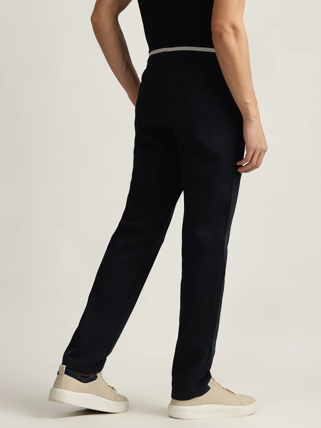 Antony Morato Men Solid Mid-Rise Sweatpant - Image 3