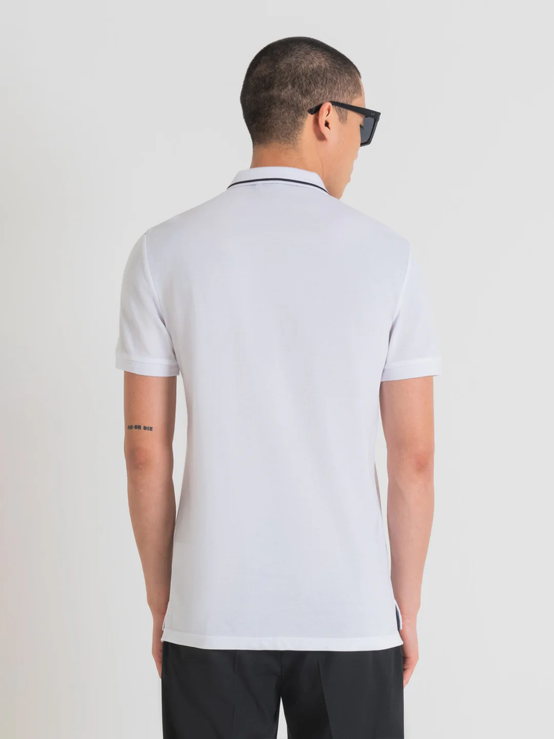Antony Morato Men White Solid Collared Short Sleeves Polo Tshirt - Image 2
