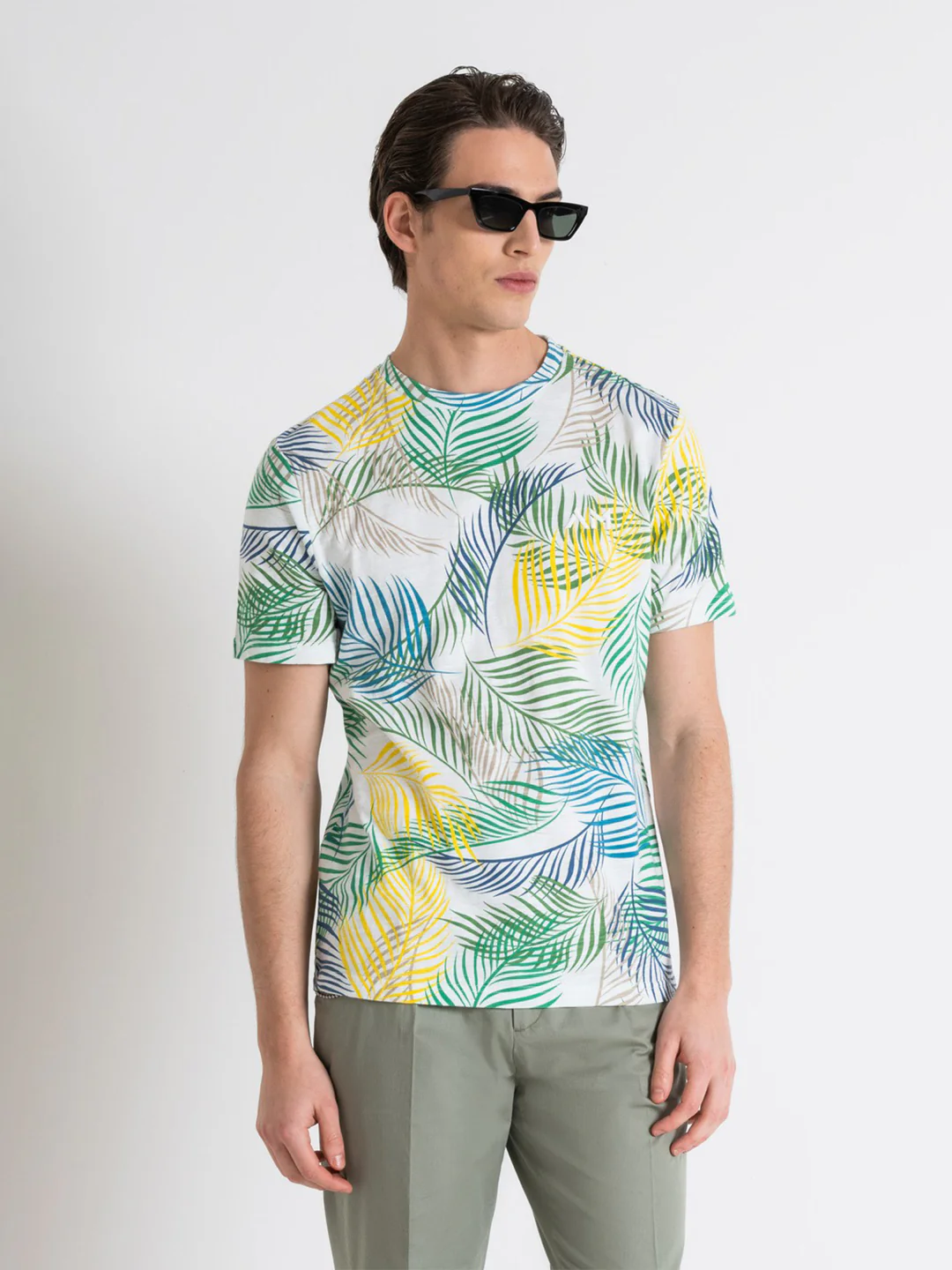 Antony Morato Men Off White Printed Round Neck Short Sleeves Tshirt
