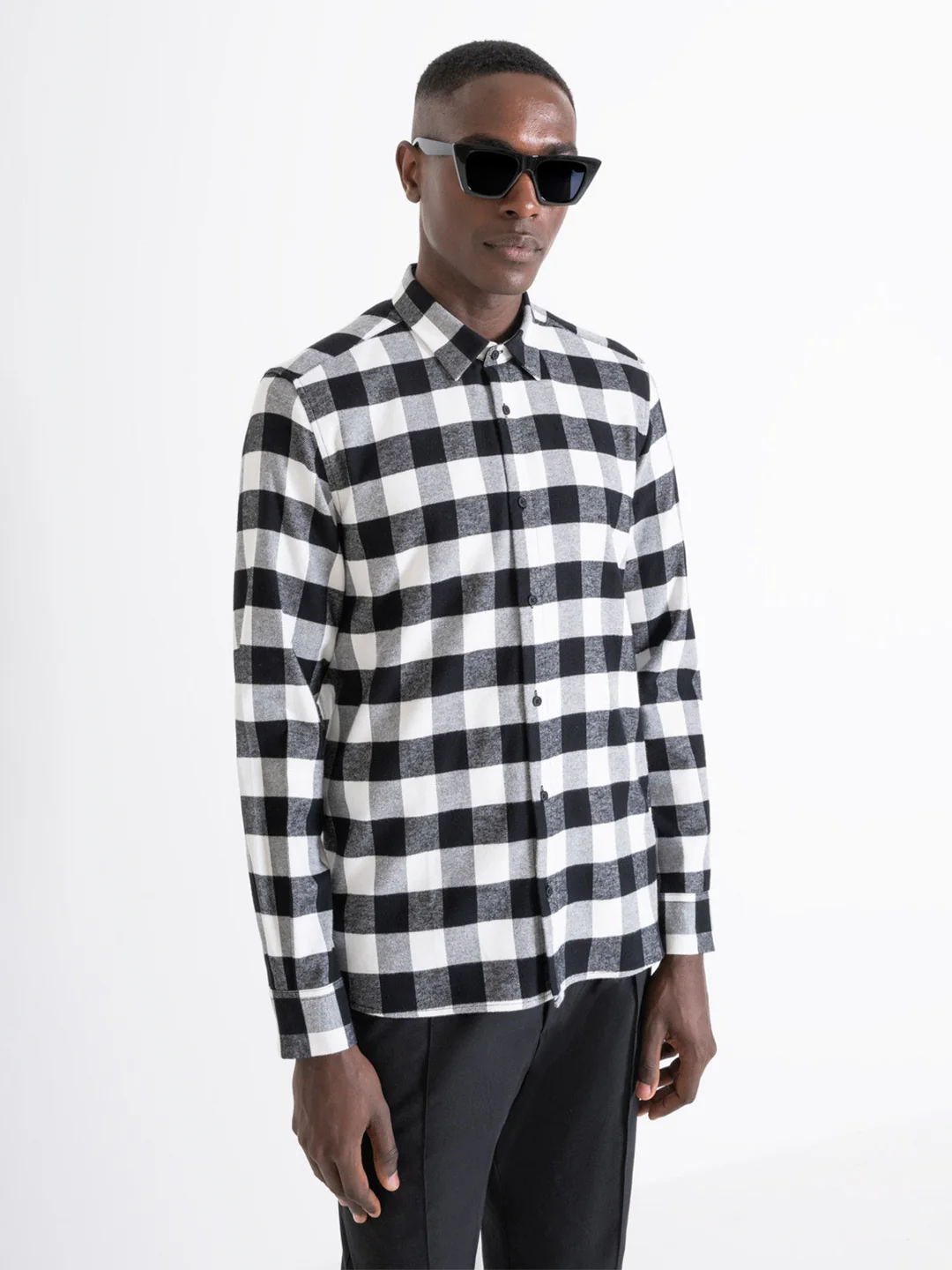 Antony Morato Men White Checked Spread Collar Full Sleeves Shirt - Image 3