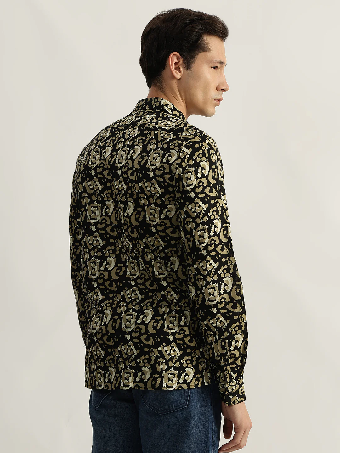 Antony Morato Men Multi Printed Spread Collar Full Sleeves Shirt - Image 3