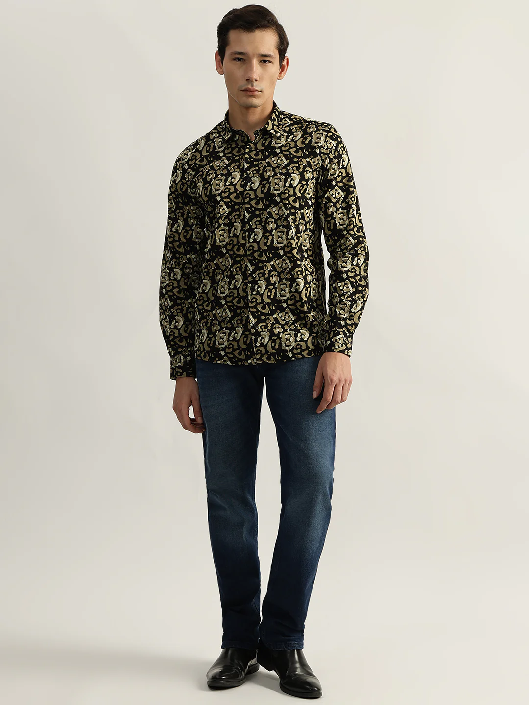 Antony Morato Men Multi Printed Spread Collar Full Sleeves Shirt - Image 4
