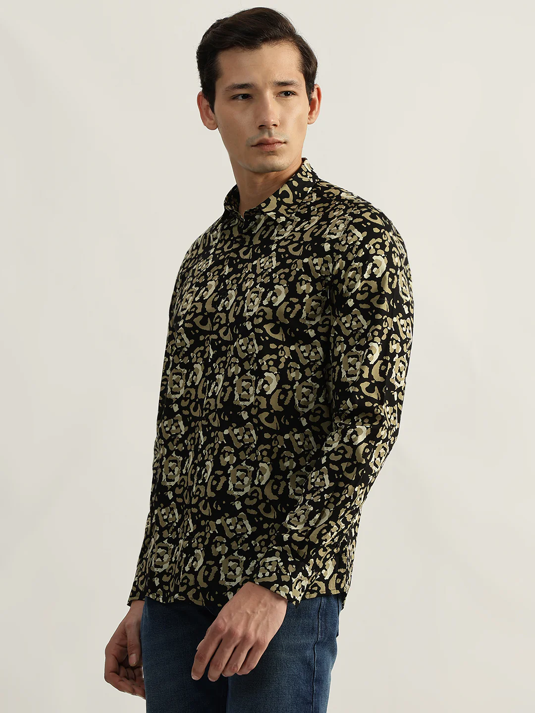 Antony Morato Men Multi Printed Spread Collar Full Sleeves Shirt - Image 5
