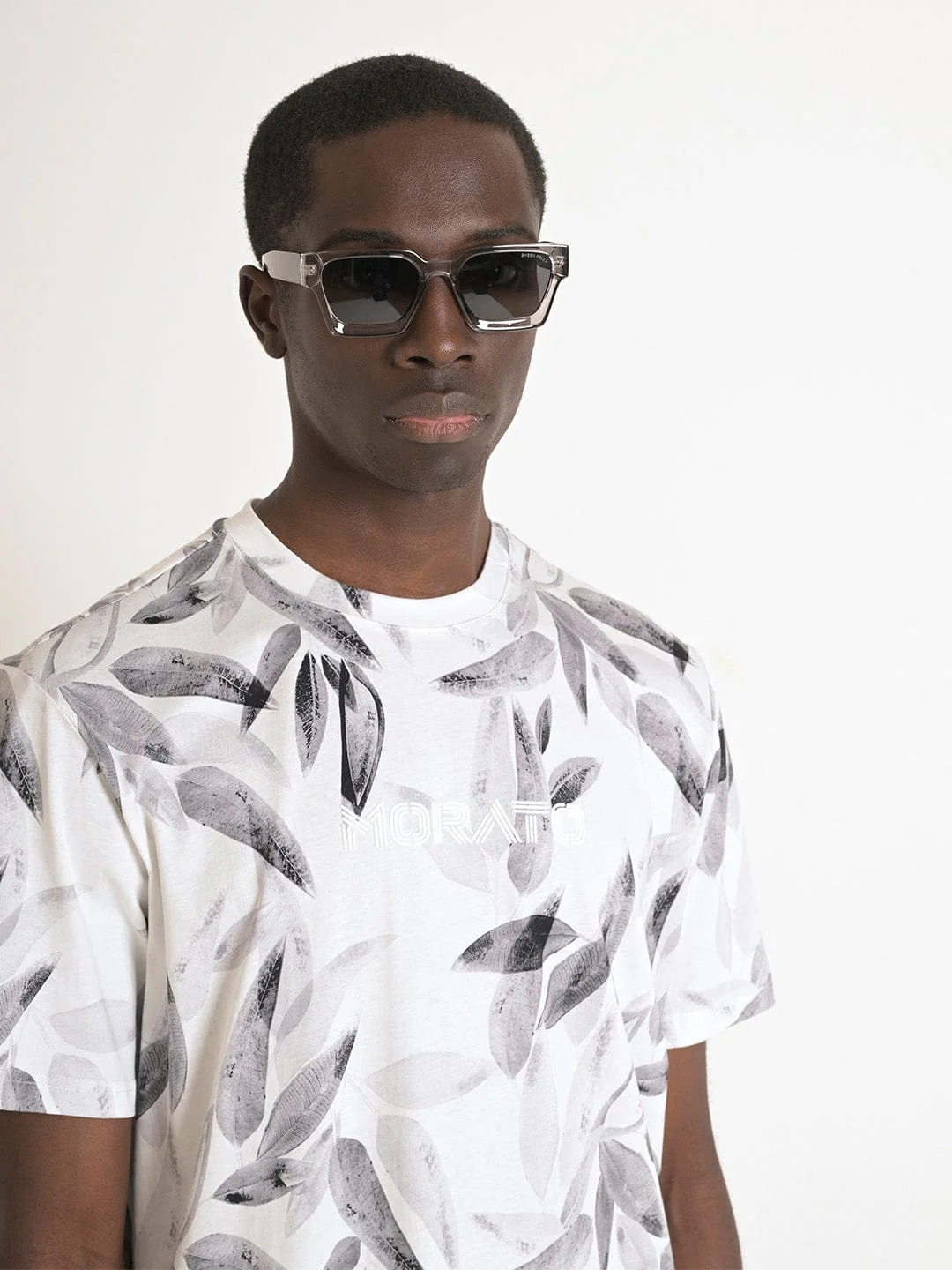 Antony Morato Men Cream Printed Round Neck Tshirt - Image 3