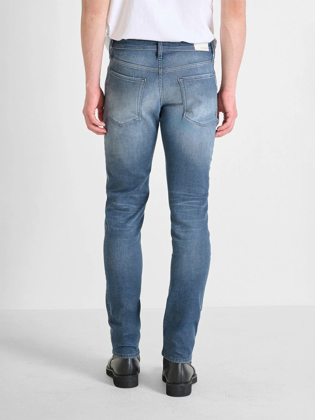 Antony Morato Men Blue Tapered Fit Washed Jeans - Image 2