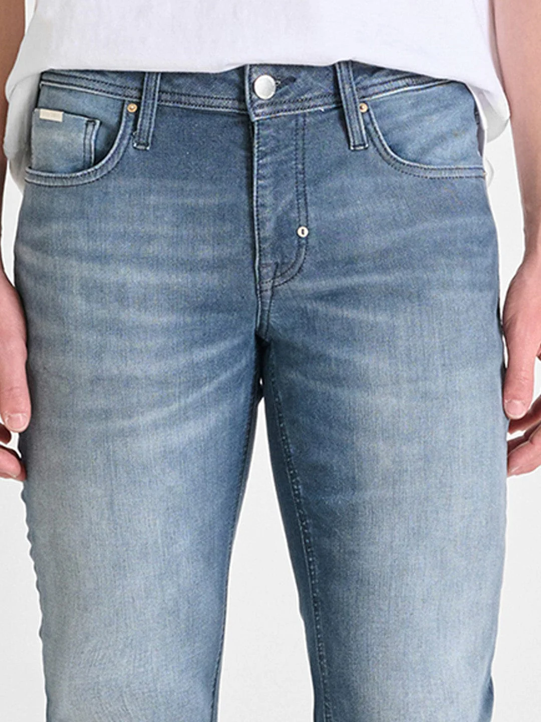 Antony Morato Men Blue Tapered Fit Washed Jeans - Image 3