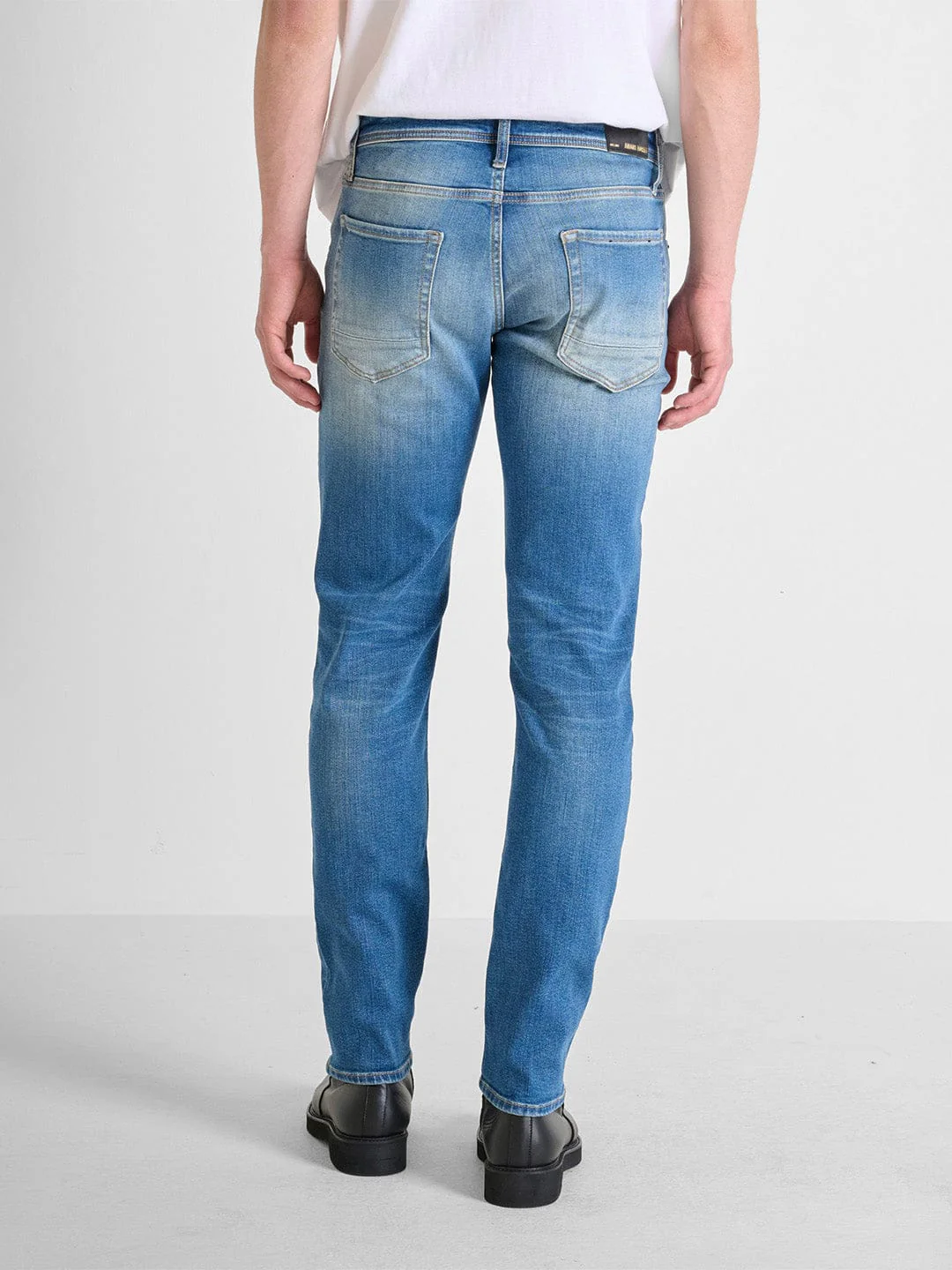 Antony Morato Men Blue Comfort Tapered Fit Washed Jeans - Image 2