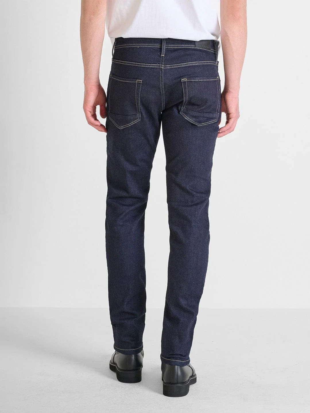Antony Morato Men Blue Comfort Tapered Fit Washed Jeans - Image 2