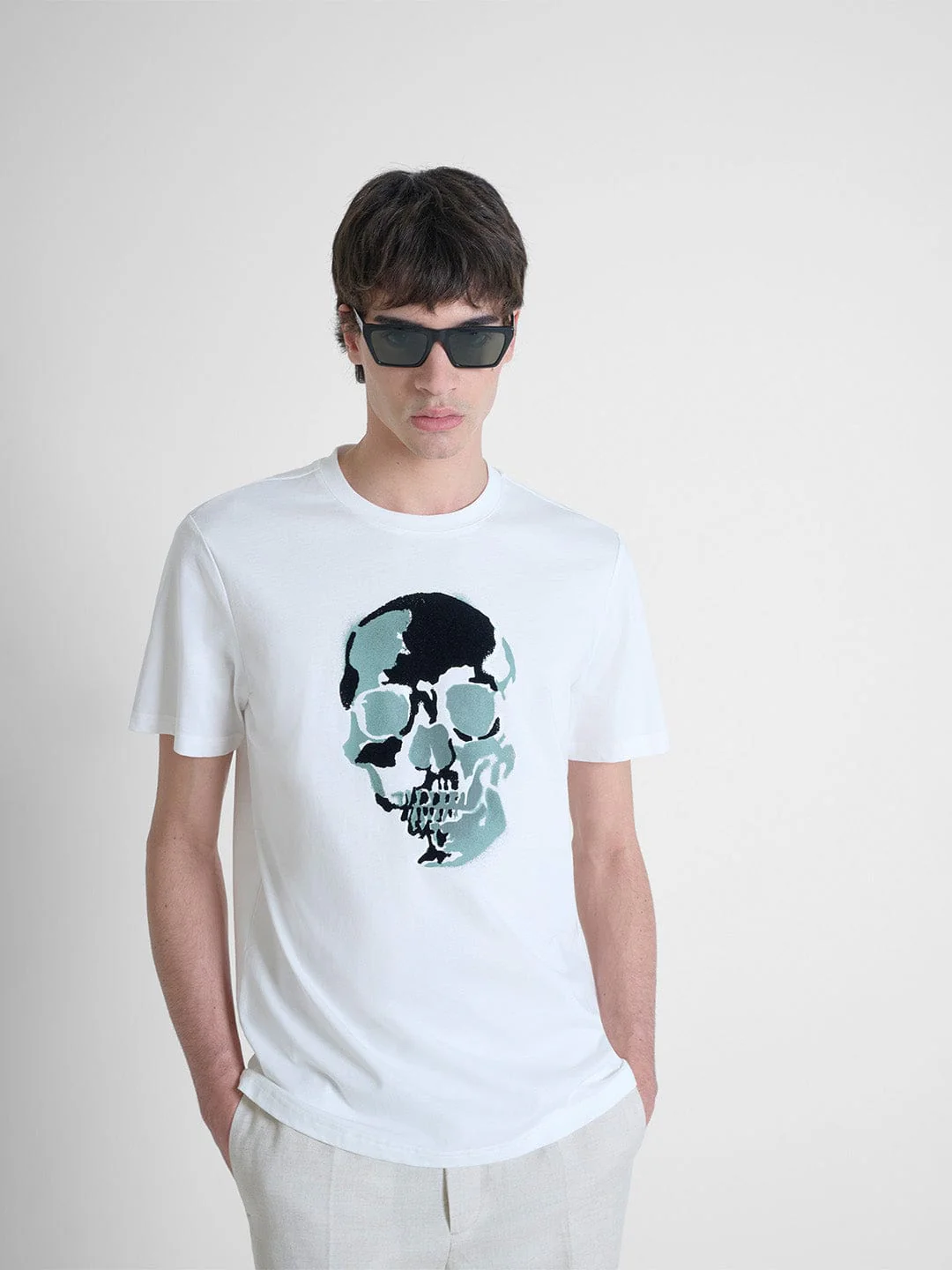 Antony Morato Men Cream Placement Print Round Neck Tshirt - Image 3