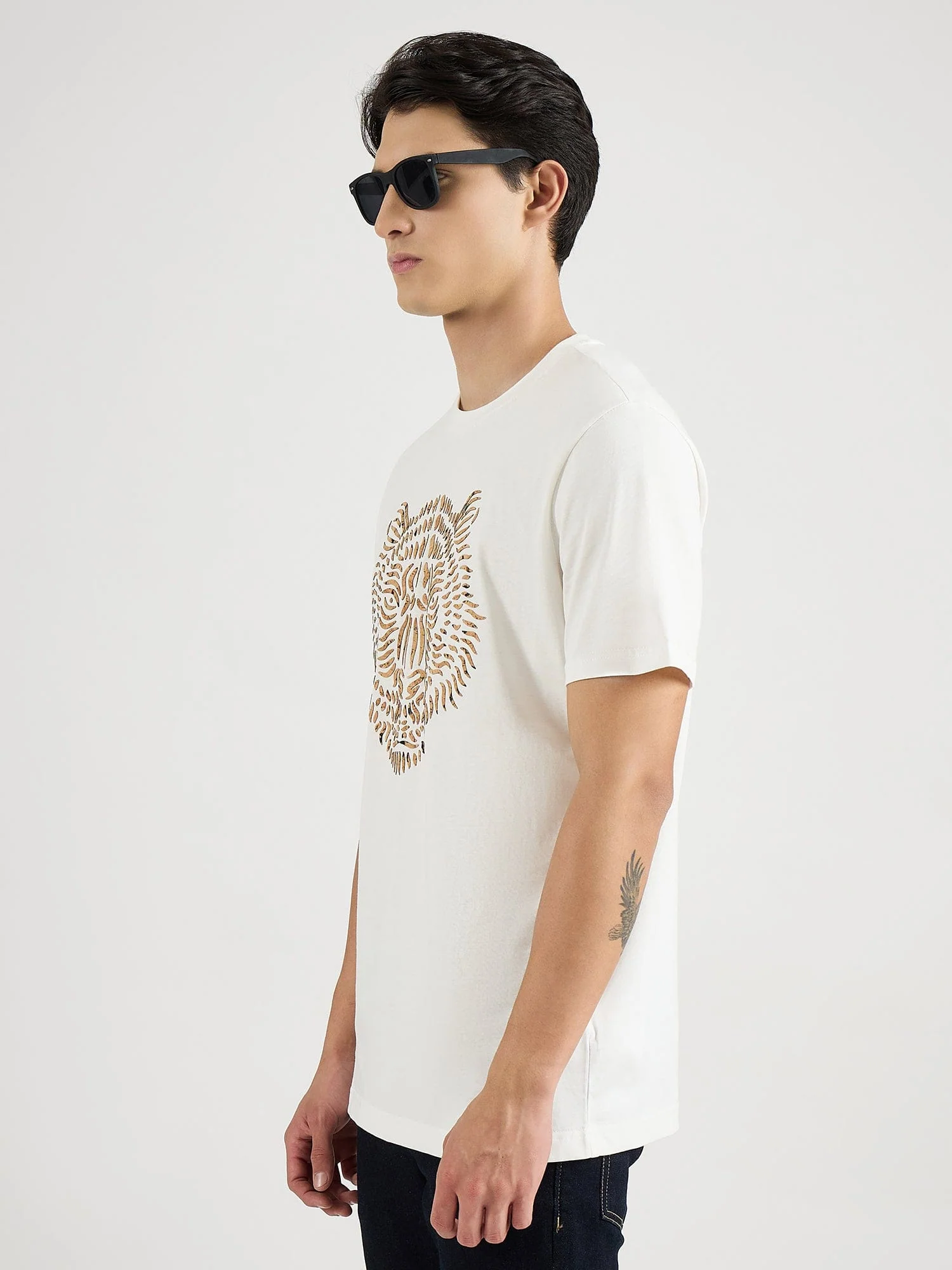 Antony Morato Men Cream Placement Print Round Neck Tshirt - Image 2