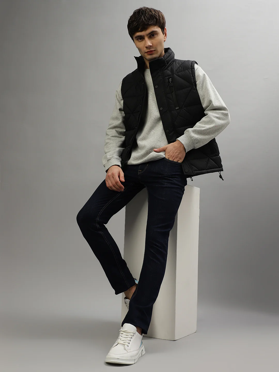 Antony Morato Men Solid Sleeveless Hooded Jacket - Image 5