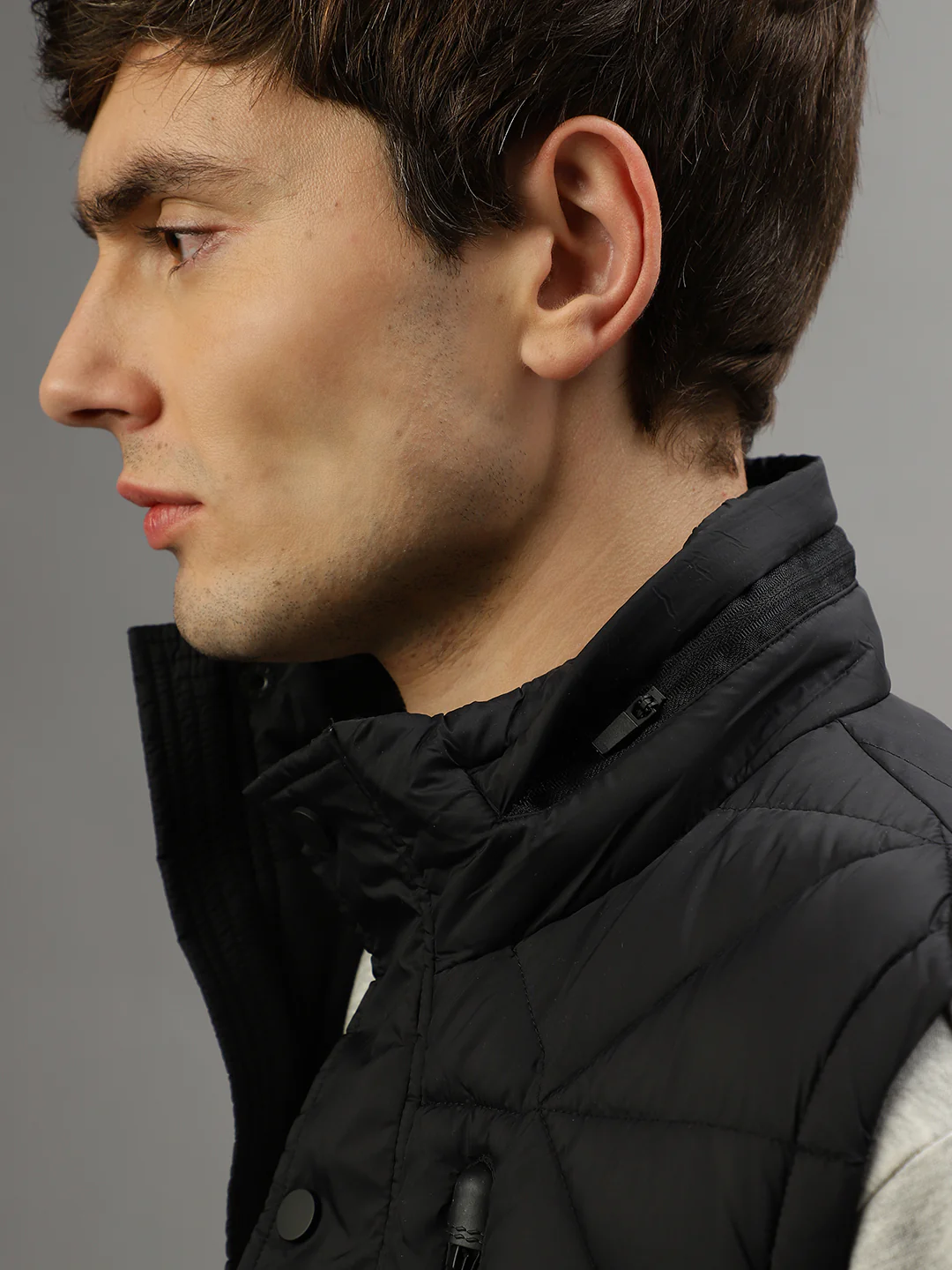 Antony Morato Men Solid Sleeveless Hooded Jacket - Image 8