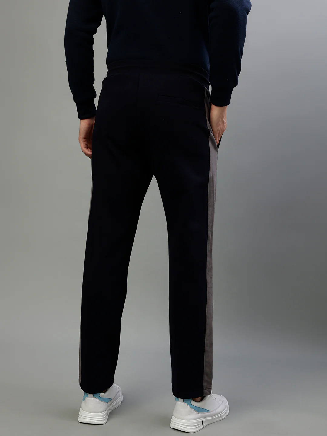 Antony Morato Men Colour blocked Regular Fit Sweatpant - Image 4