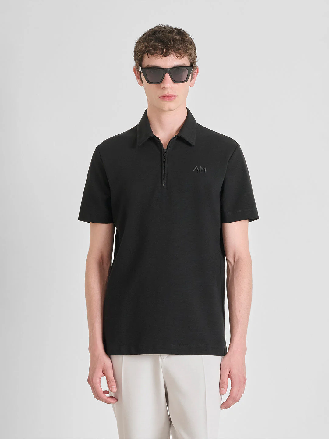 Antony Morato Men Black Solid Regular Fit Polo T-Shirt