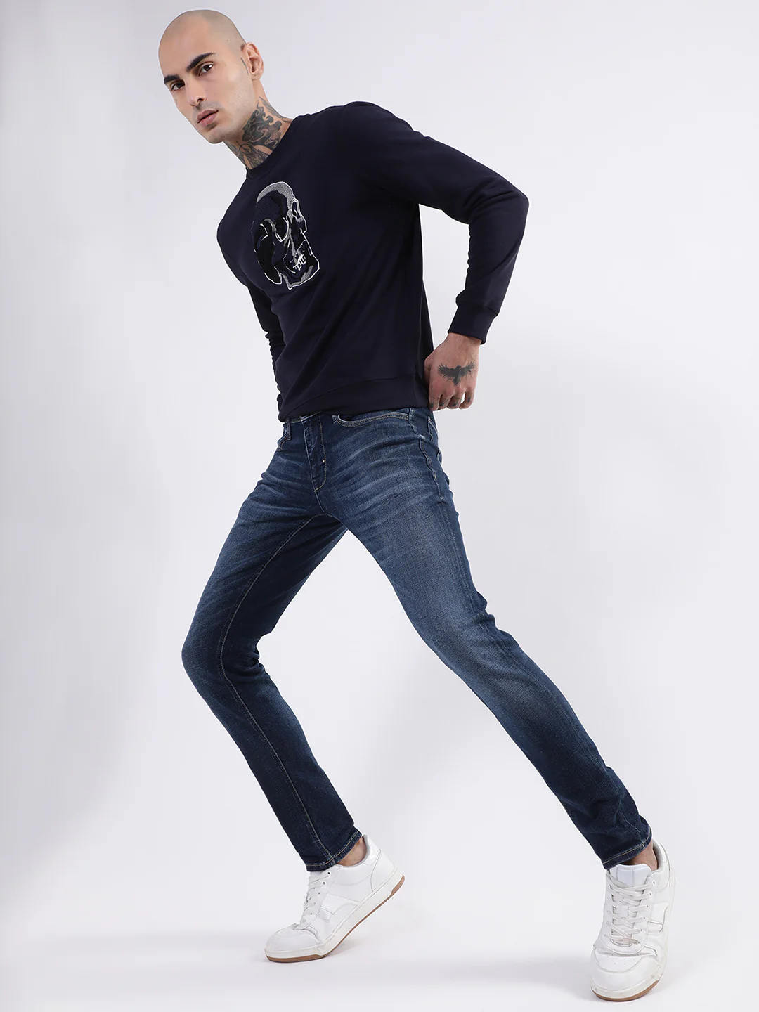 Antony Morato Men Navy Blue Light Fade Stretchable Cotton Jeans - Image 5