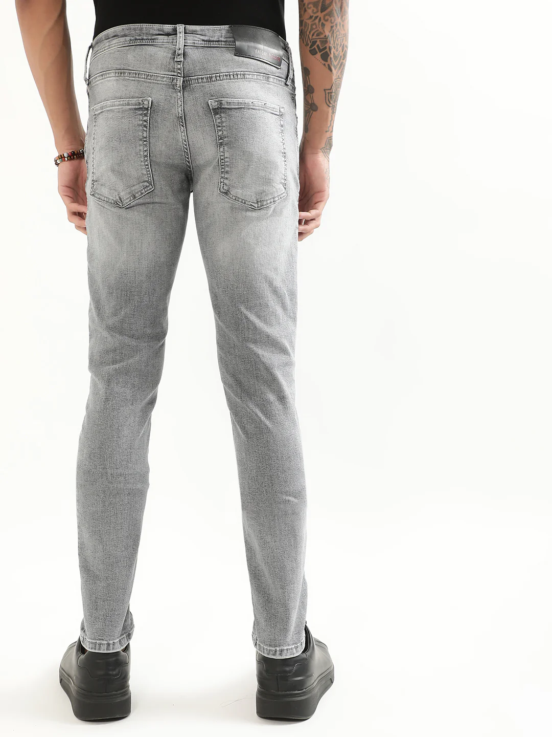 Antony Morato Men Tapered Fit Cotton Mid-Rise Stretchable Jeans - Image 2