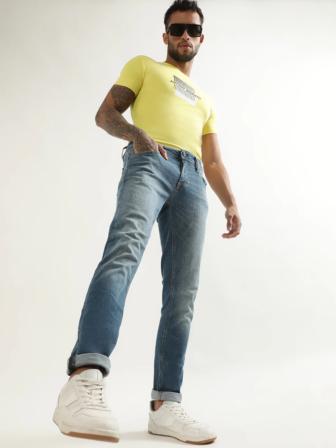 Antony Morato Men Slim Fit Heavy Fade Stretchable Jeans - Image 4