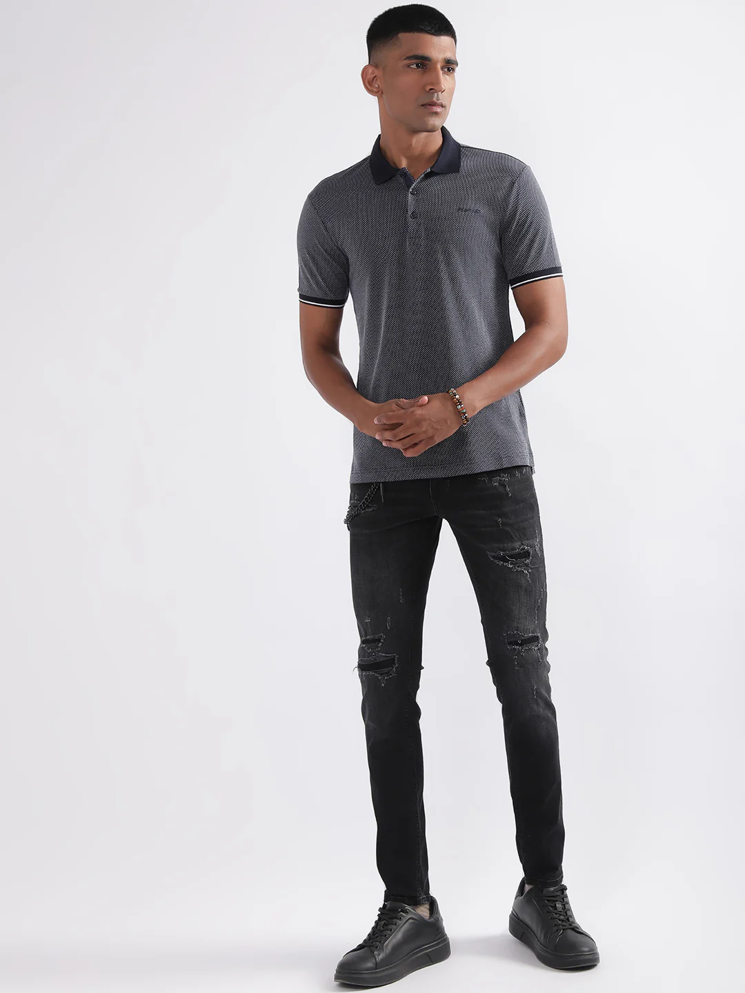 Antony Morato Men Tapered Fit Mildly Distressed Heavy Fade Jeans - Image 4