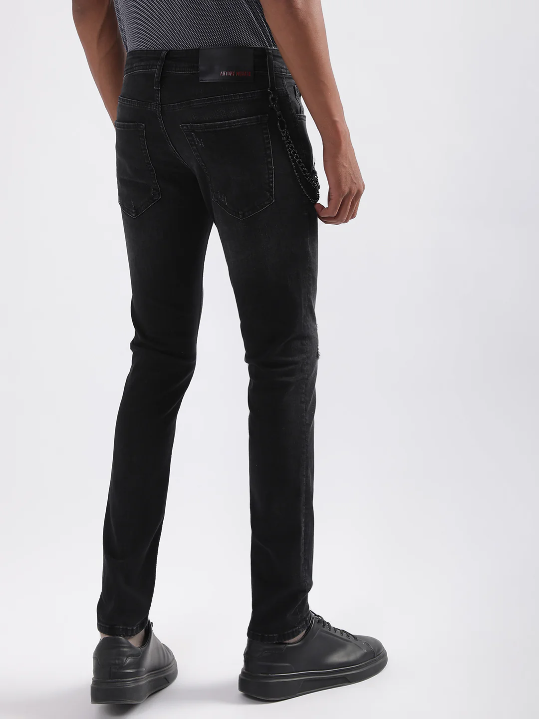 Antony Morato Men Tapered Fit Mildly Distressed Heavy Fade Jeans - Image 5