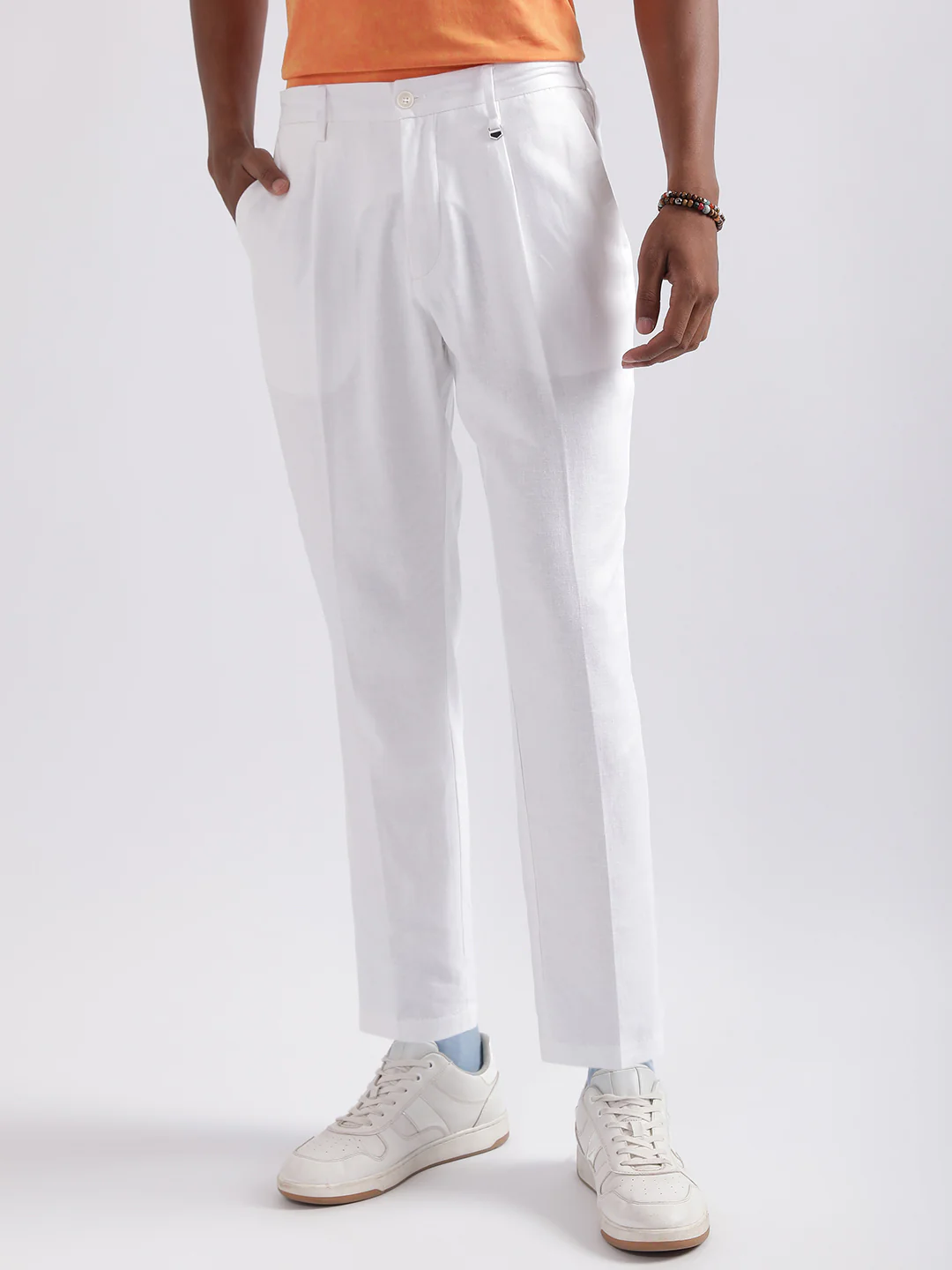 Antony Morato Men Carrot Mid-Rise Pleated Trouser