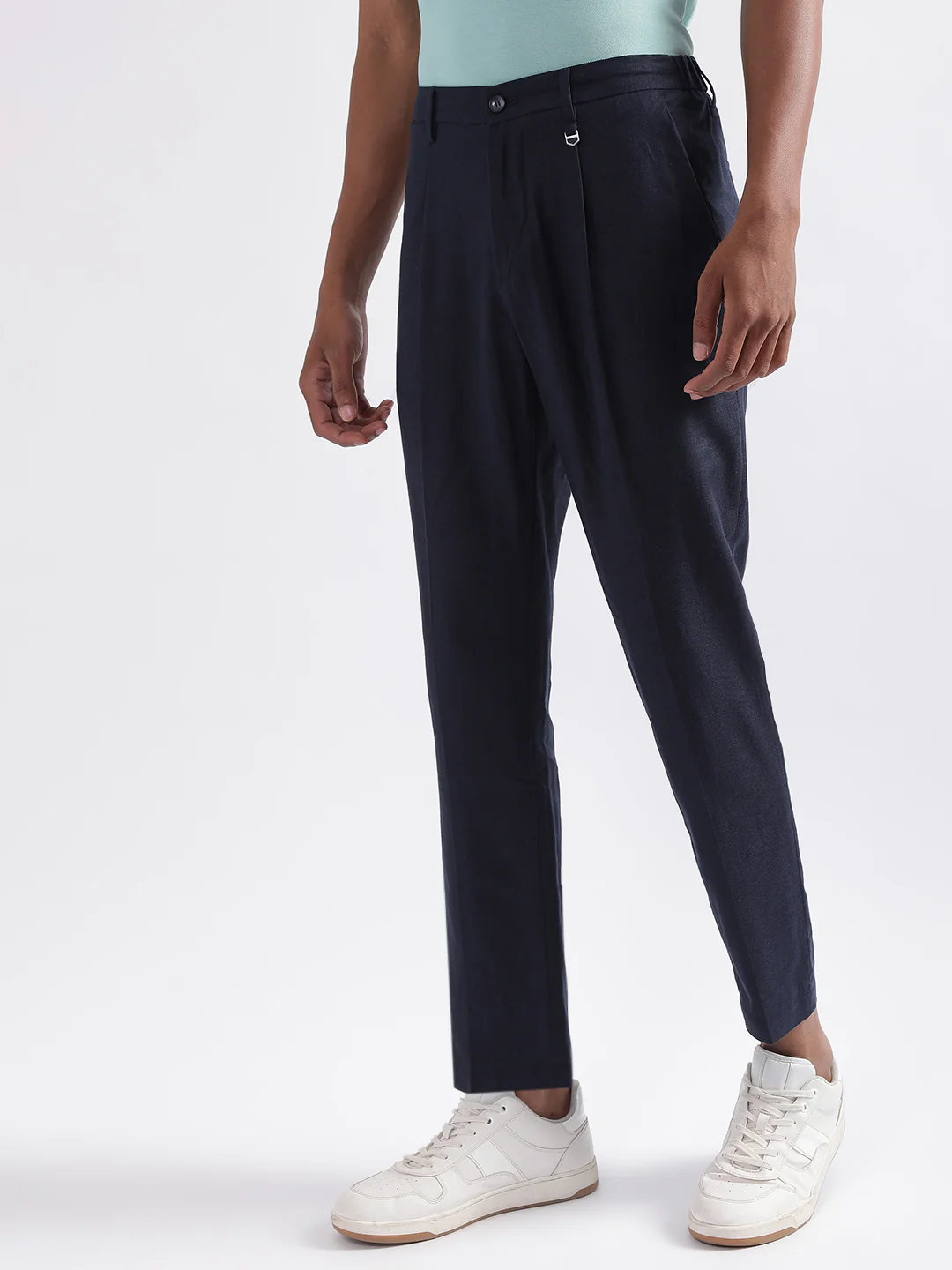 Antony Morato Men Carrot Pleated Regular Fit Trouser - Image 2