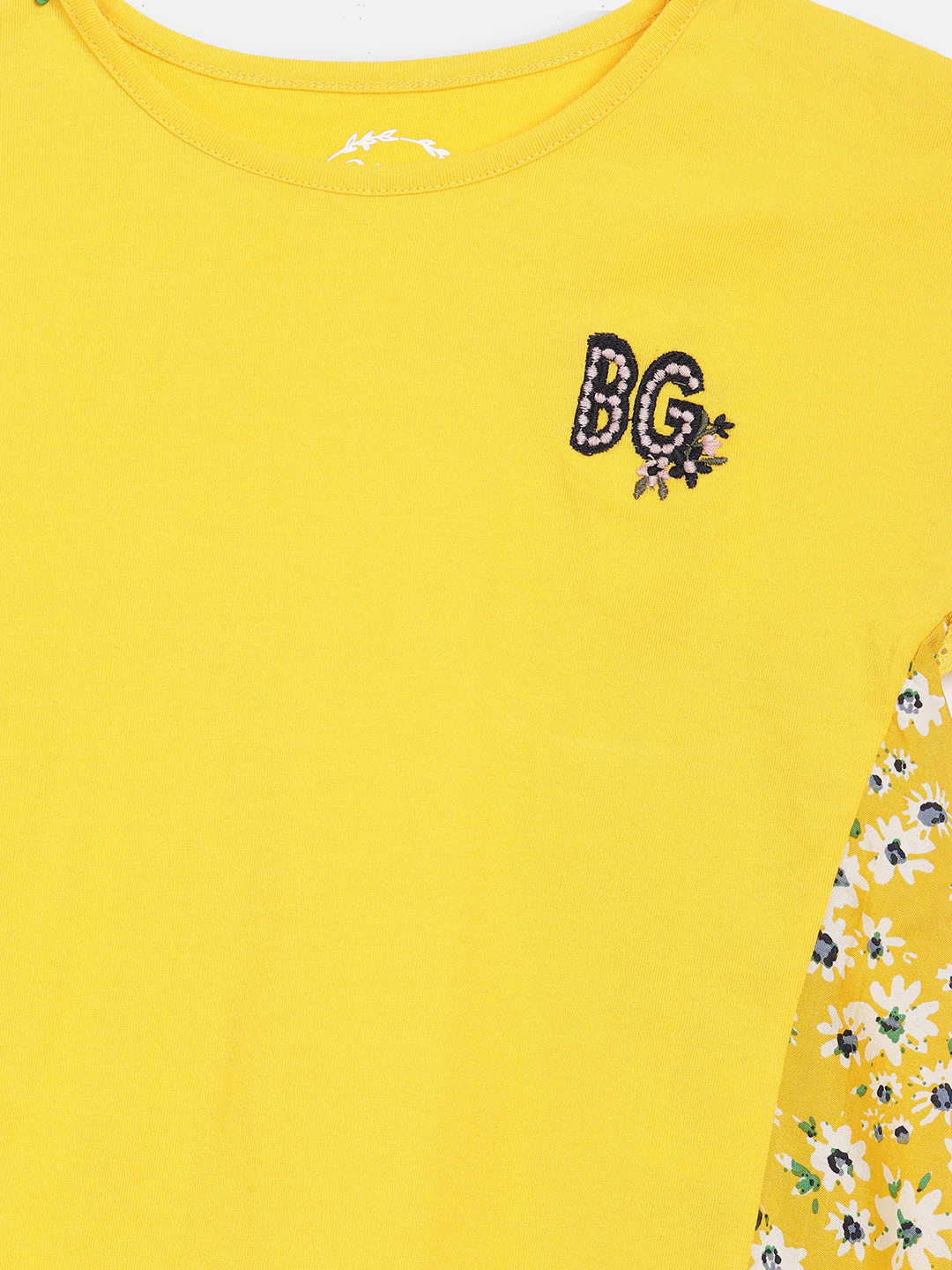 Blue Giraffe Girls Yellow Solid Round Neck TShirt - Image 4