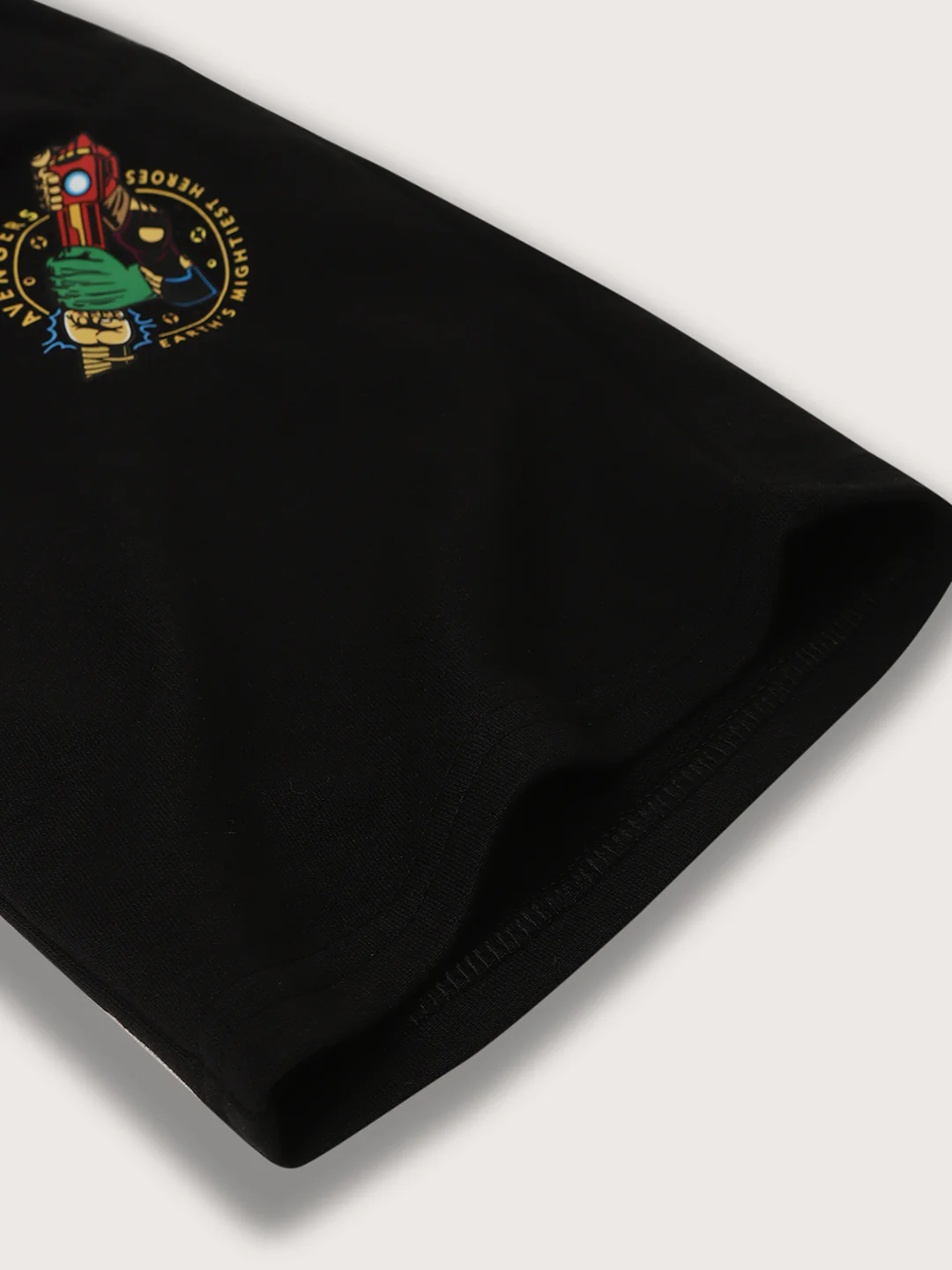 Blue Giraffe Boys Black Solid Regular Fit Shorts - Image 5