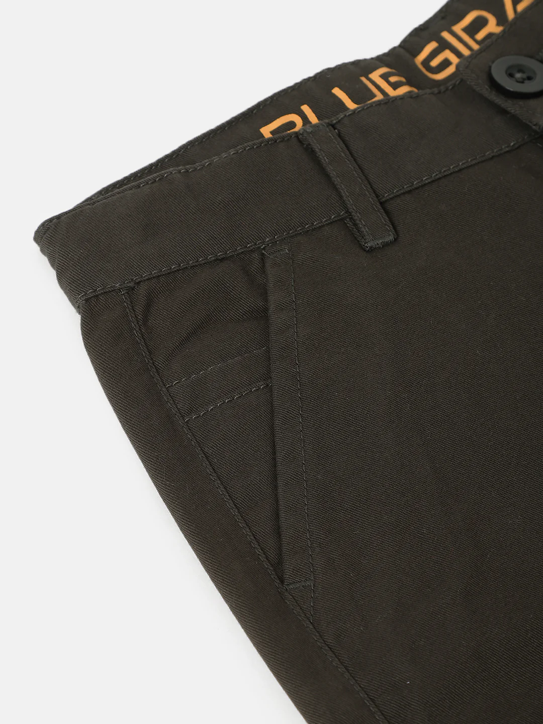Blue Giraffe Boys Solid Regular Fit Shorts - Image 4