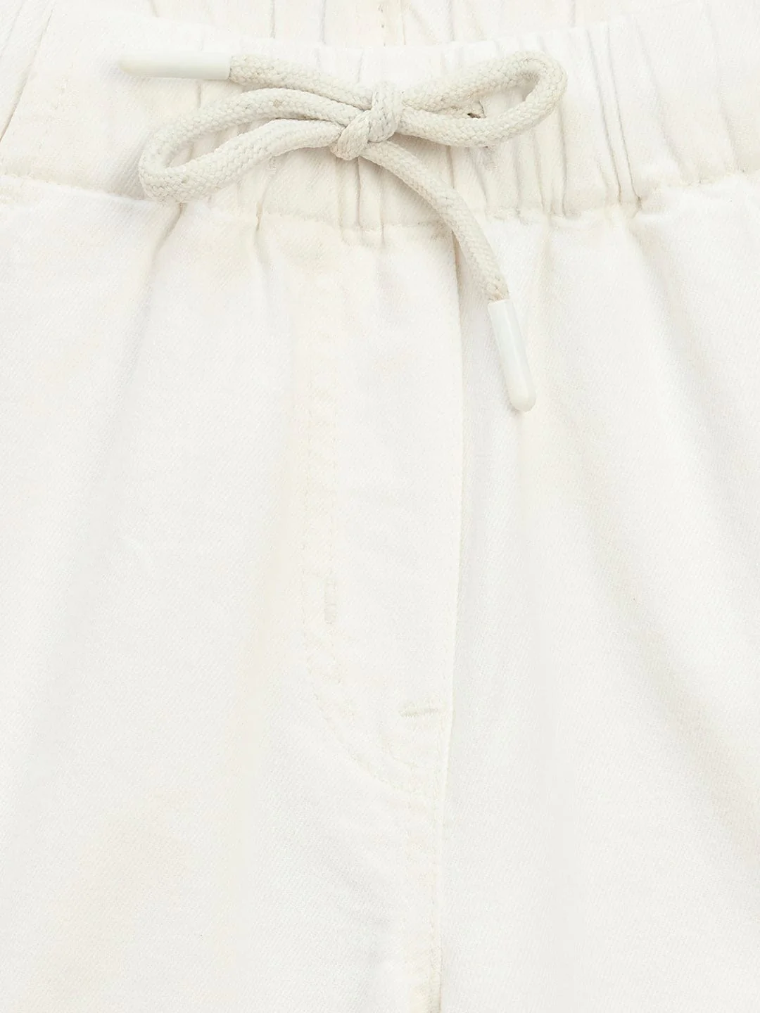 Blue Giraffe Girls White Loose Fit Solid Jeans - Image 4