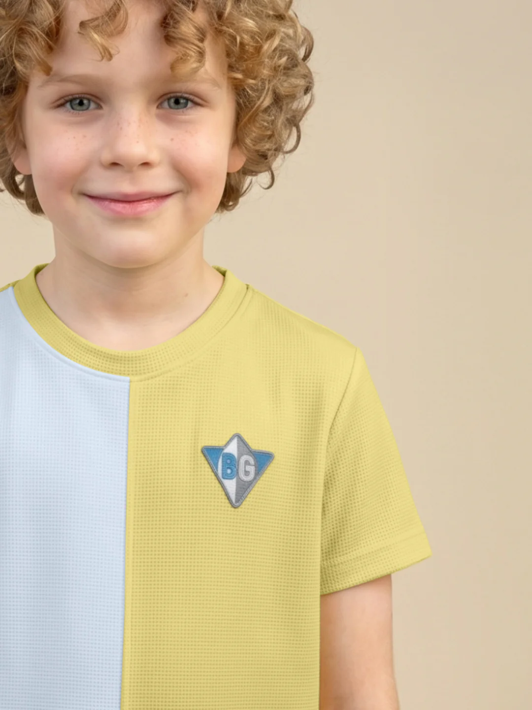 Blue Giraffe Yellow Solid Boys T Shirt - Image 4