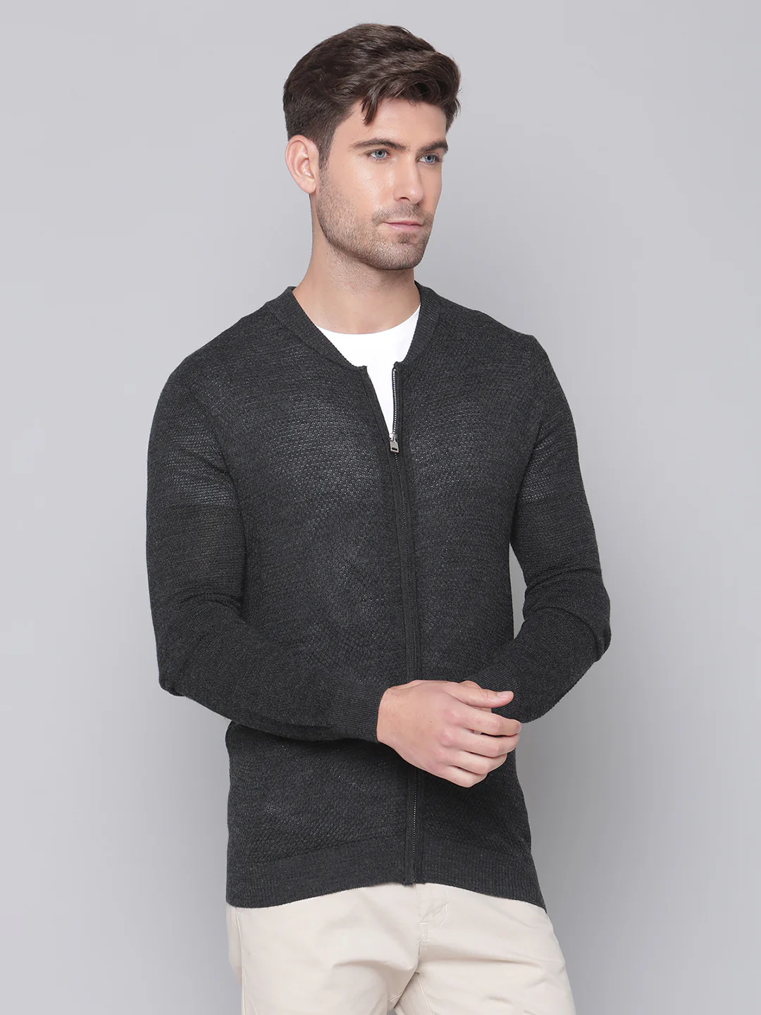 Bruun & Stengade Men Grey Solid Round Neck Sweater - Image 4