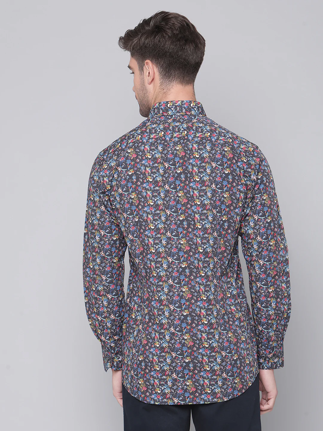 Bruun & Stengade Men Blue Printed Cutaway Collar Shirt - Image 4