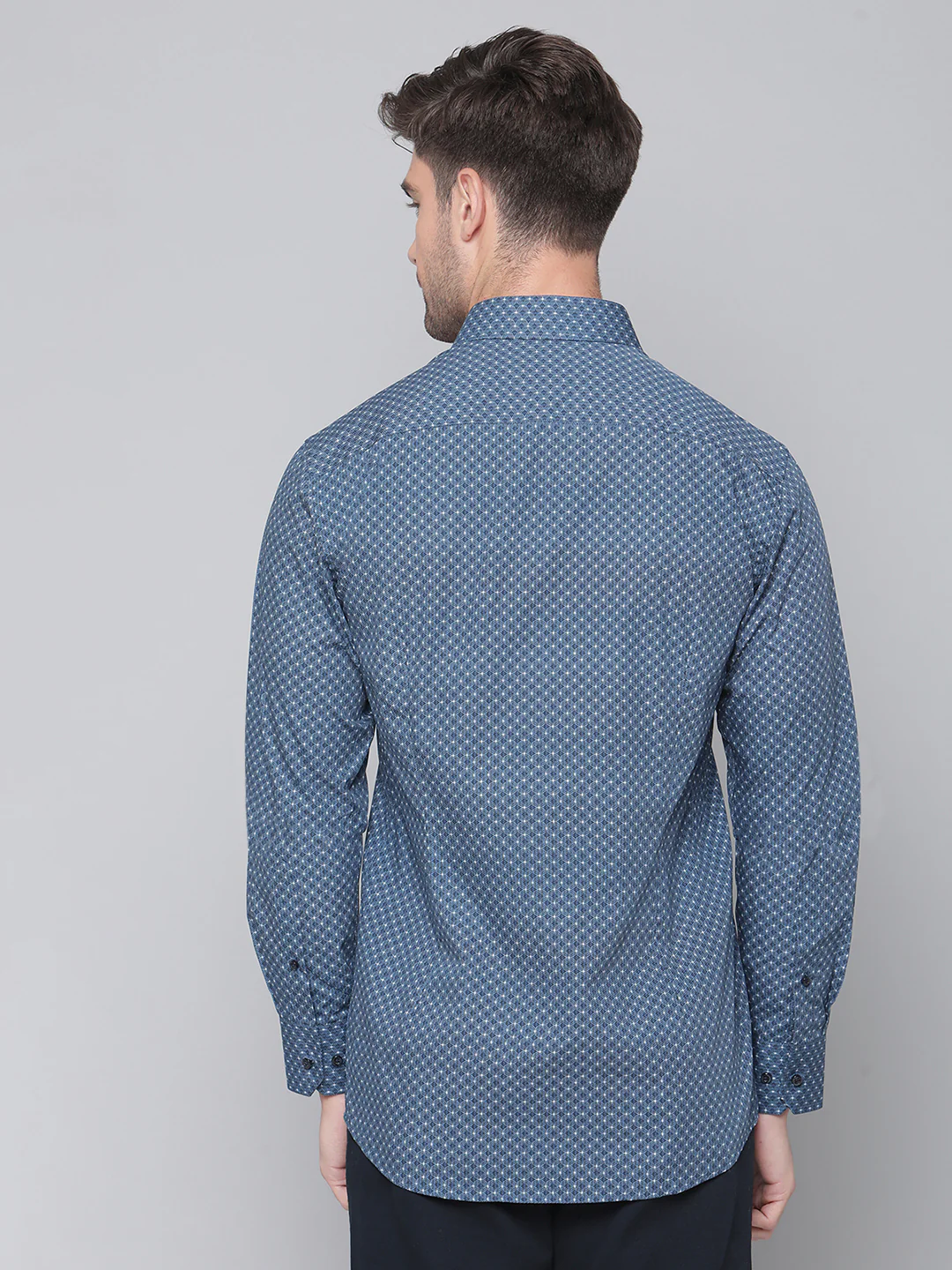 Bruun & Stengade Men Blue Striped Cutaway Collar Shirt - Image 2