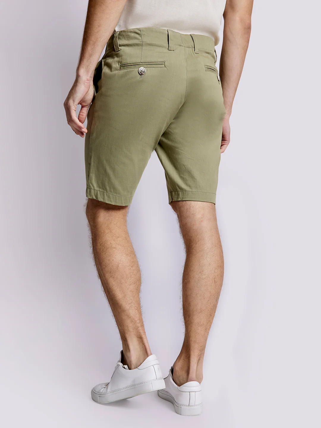 Bruun & Stengade Men Green Solid Regular Fit Shorts - Image 3