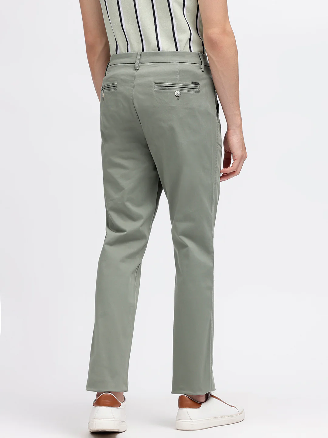 Bruun & Stengade Men Green Solid Regular Fit Trouser - Image 3