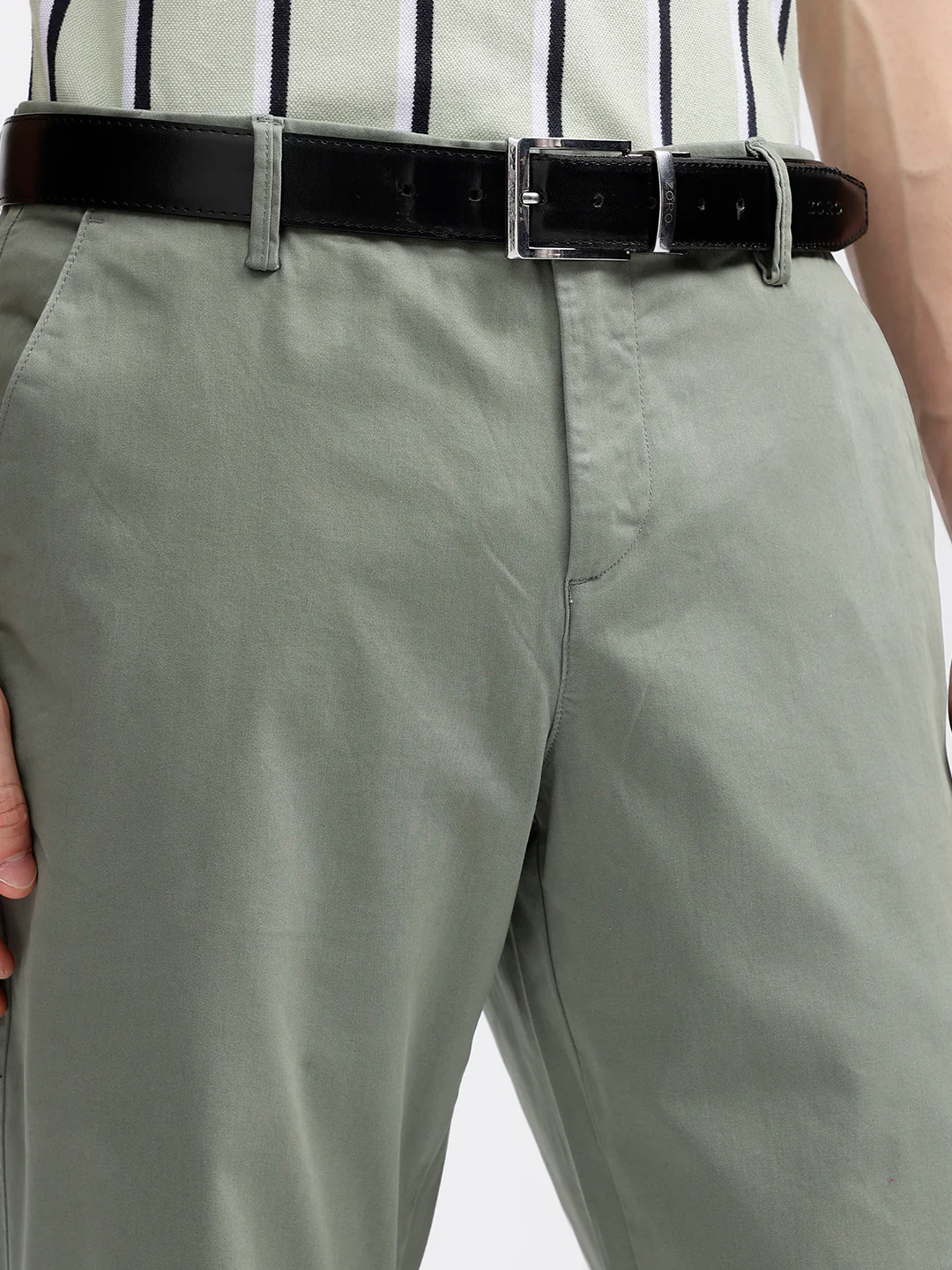 Bruun & Stengade Men Green Solid Regular Fit Trouser - Image 5