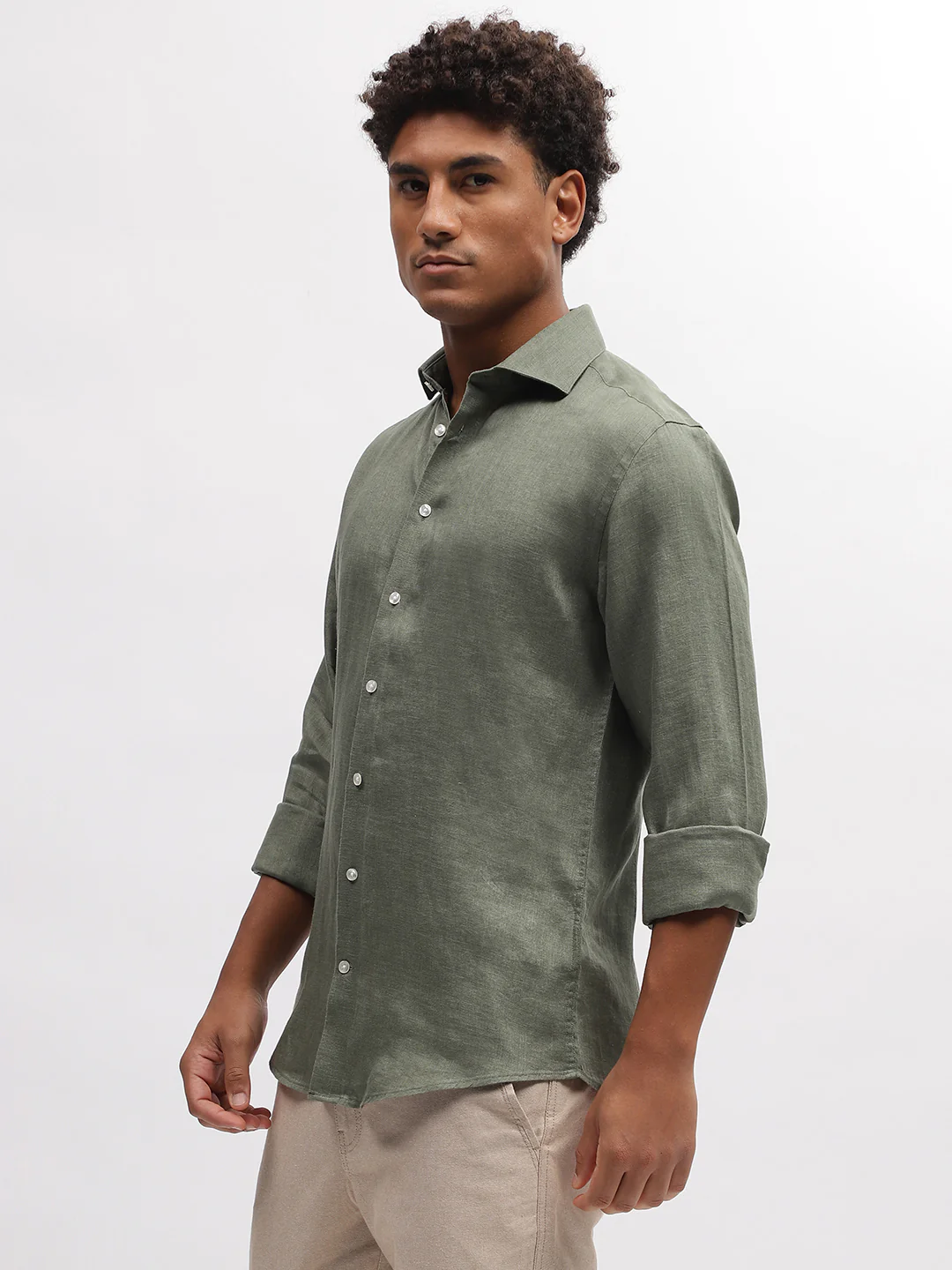 Bruun & Stengade Men Green Solid Cutaway Collar Full Sleeves Shirt - Image 3