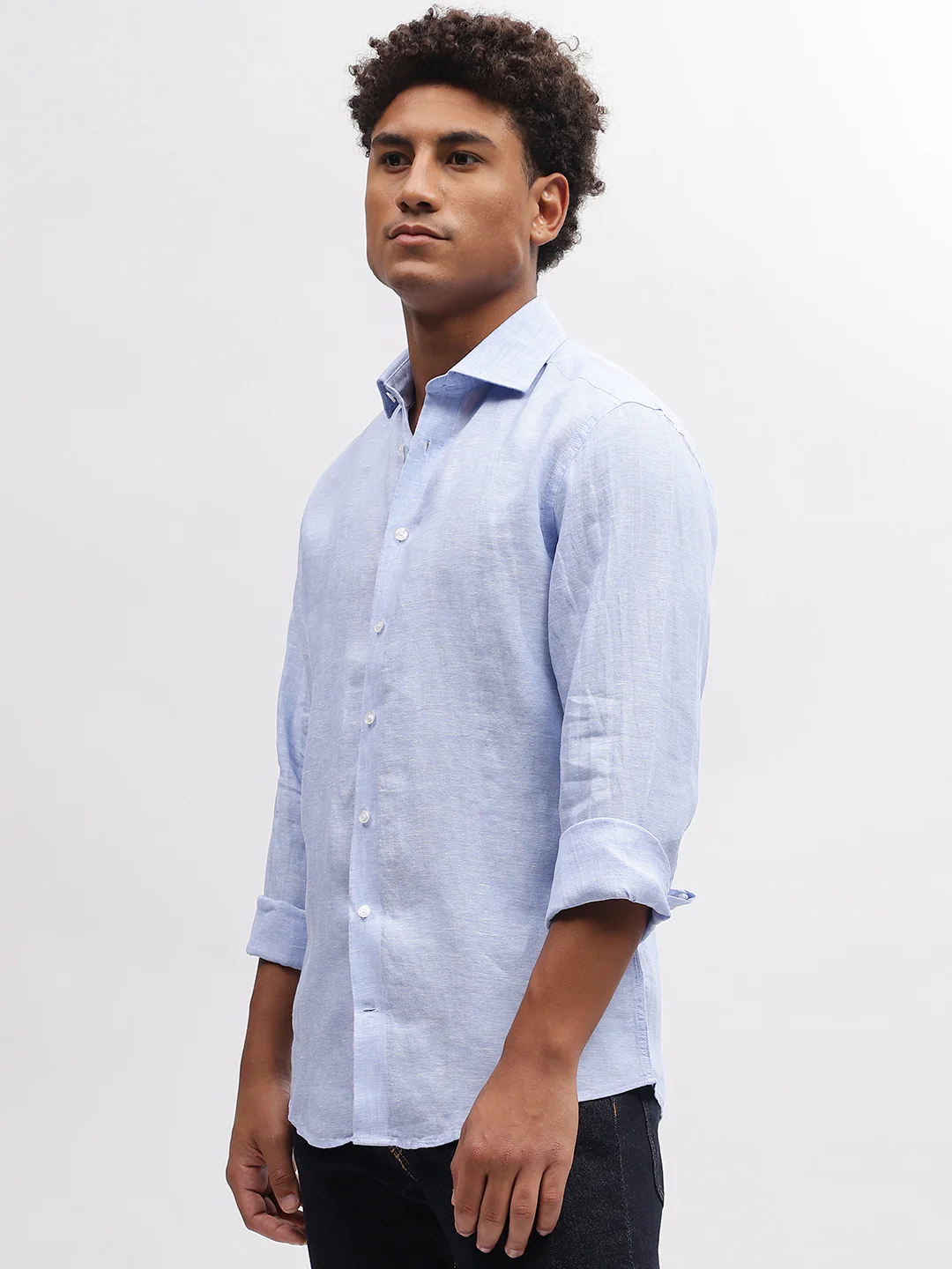Bruun & Stengade Men Blue Solid Cutaway Collar Full Sleeves Shirt - Image 3