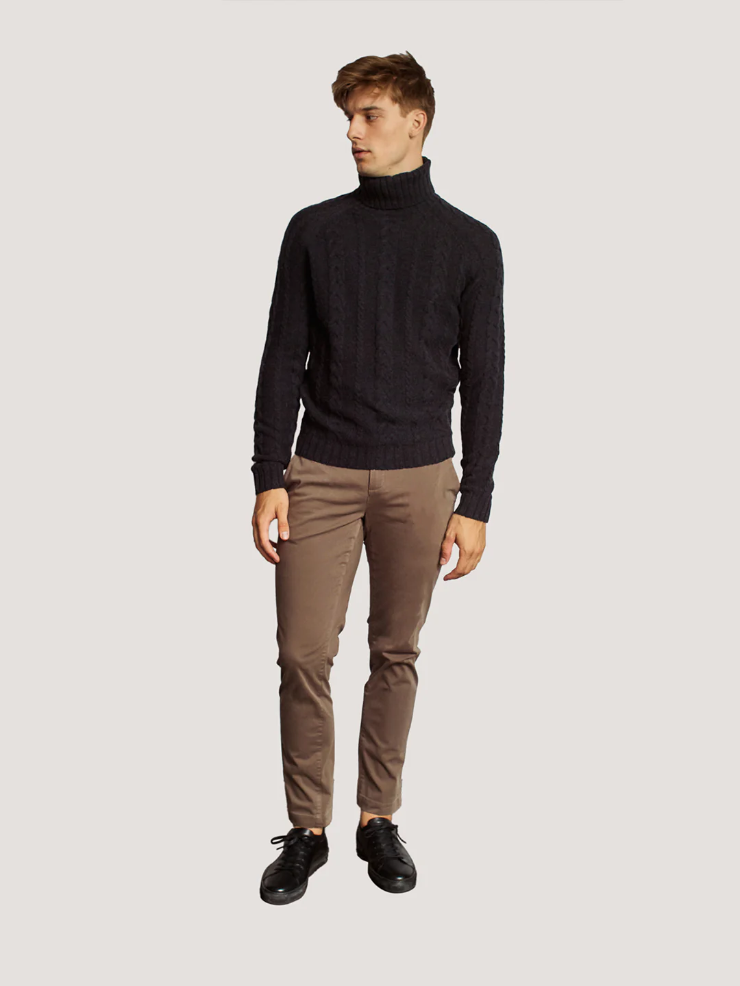 Bruun & Stengade Men Brown Solid Regular Fit Flat-Front Trouser - Image 2
