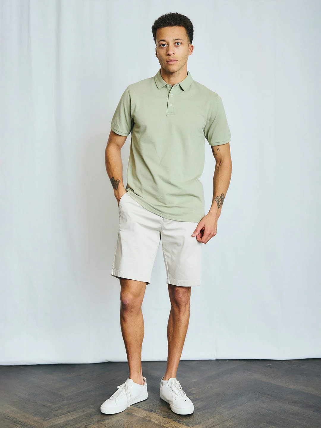 Bruun & Stengade Men Beige Regular Fit Solid Shorts - Image 2