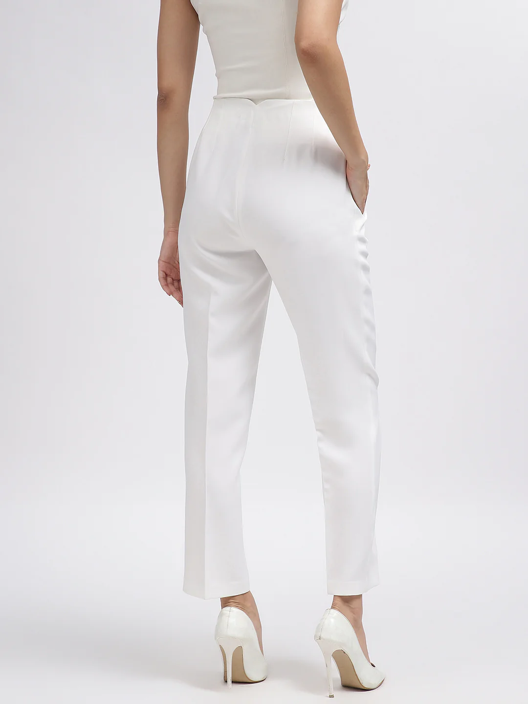 Centre Stage Women White Solid Tapered Fit Trouser - Image 3