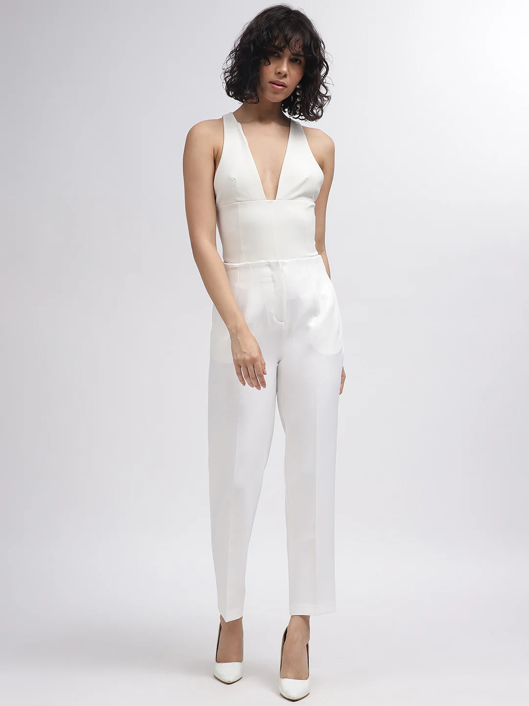Centre Stage Women White Solid Tapered Fit Trouser - Image 4