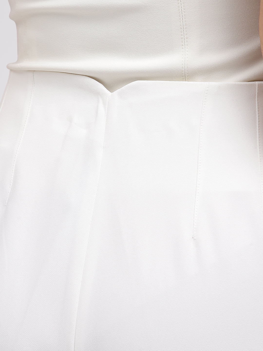 Centre Stage Women White Solid Tapered Fit Trouser - Image 6