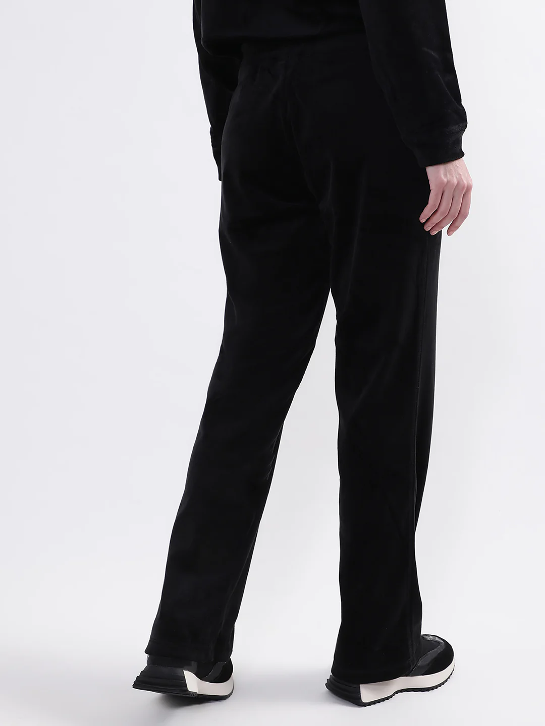 DKNY Women Black Solid Regular Fit Sweatpant - Image 2