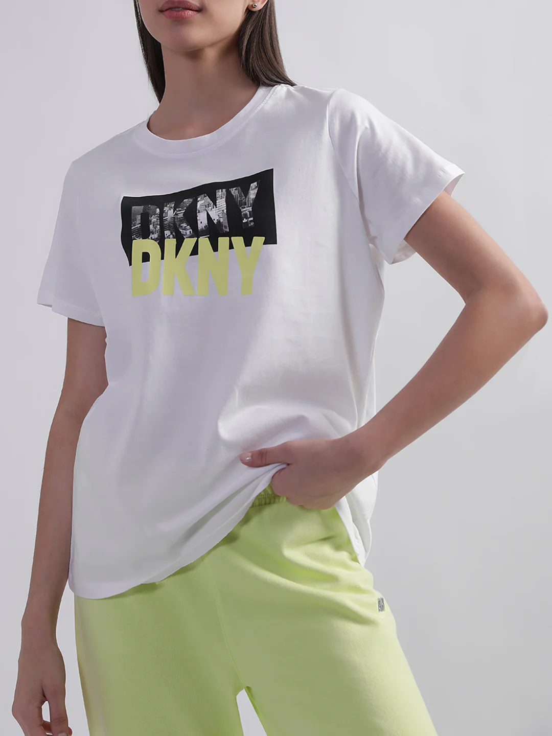 Dkny White Logo Regular Fit Tshirt